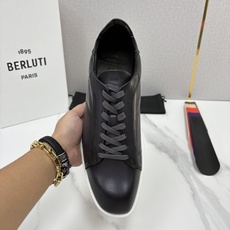 💋💍Berlut* 布鲁提 新款刀锋造型板鞋来袭 新品Stellar Scritto刺青手绘图纹休闲运动鞋 官 💋💍Berlut* 布鲁提 新款刀锋造型板鞋来袭 新品Stellar Scritto刺青手绘图纹休闲运动鞋 官
