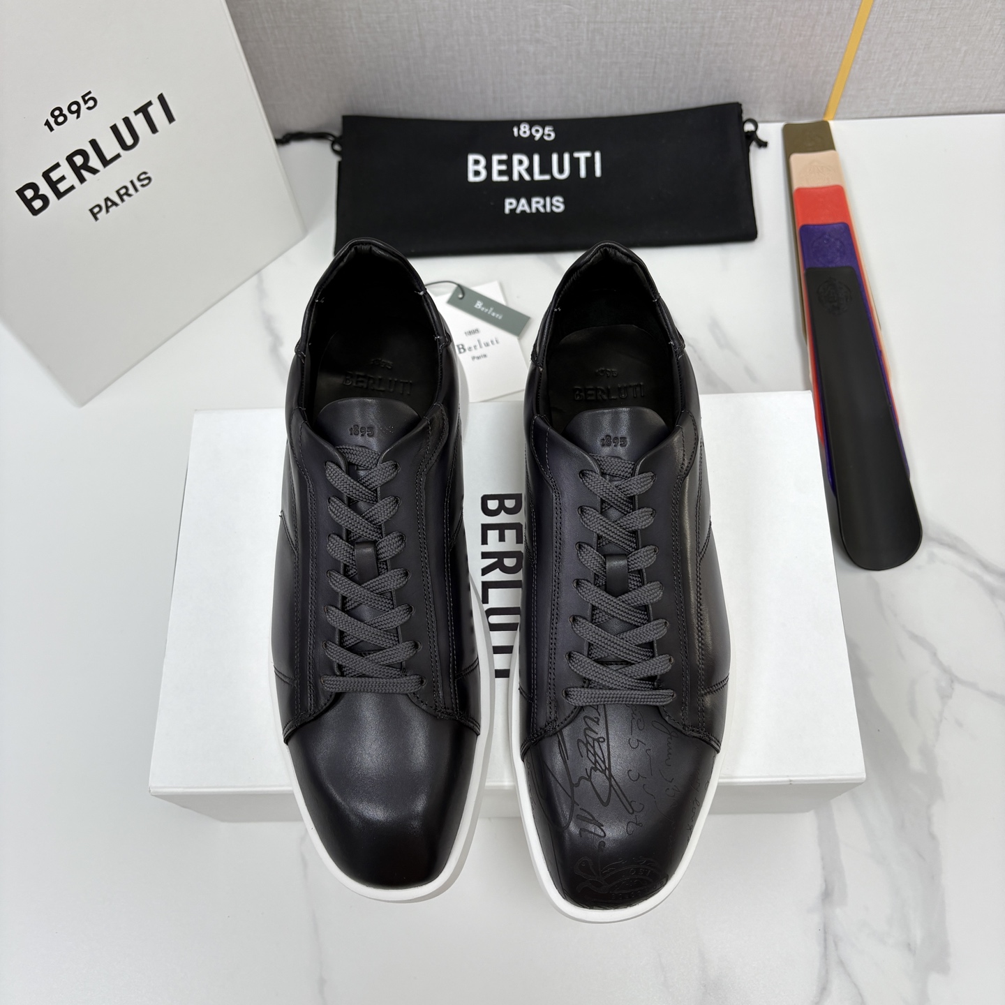 💋💍Berlut* 布鲁提  新款刀锋造型板鞋来袭   新品Stellar Scritto刺青手绘图纹休闲运动鞋   官