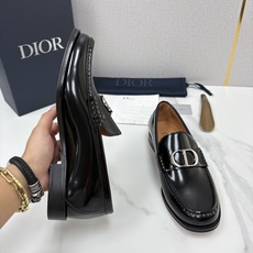 💋💍 CD家新品 迪-奥 Dio* Granville乐福鞋皮鞋 黑色光滑牛皮鞋 官方 8,400 这款乐 💋💍 CD家新品 迪-奥 Dio* Granville乐福鞋皮鞋 黑色光滑牛皮鞋 官方 8,400 这款乐