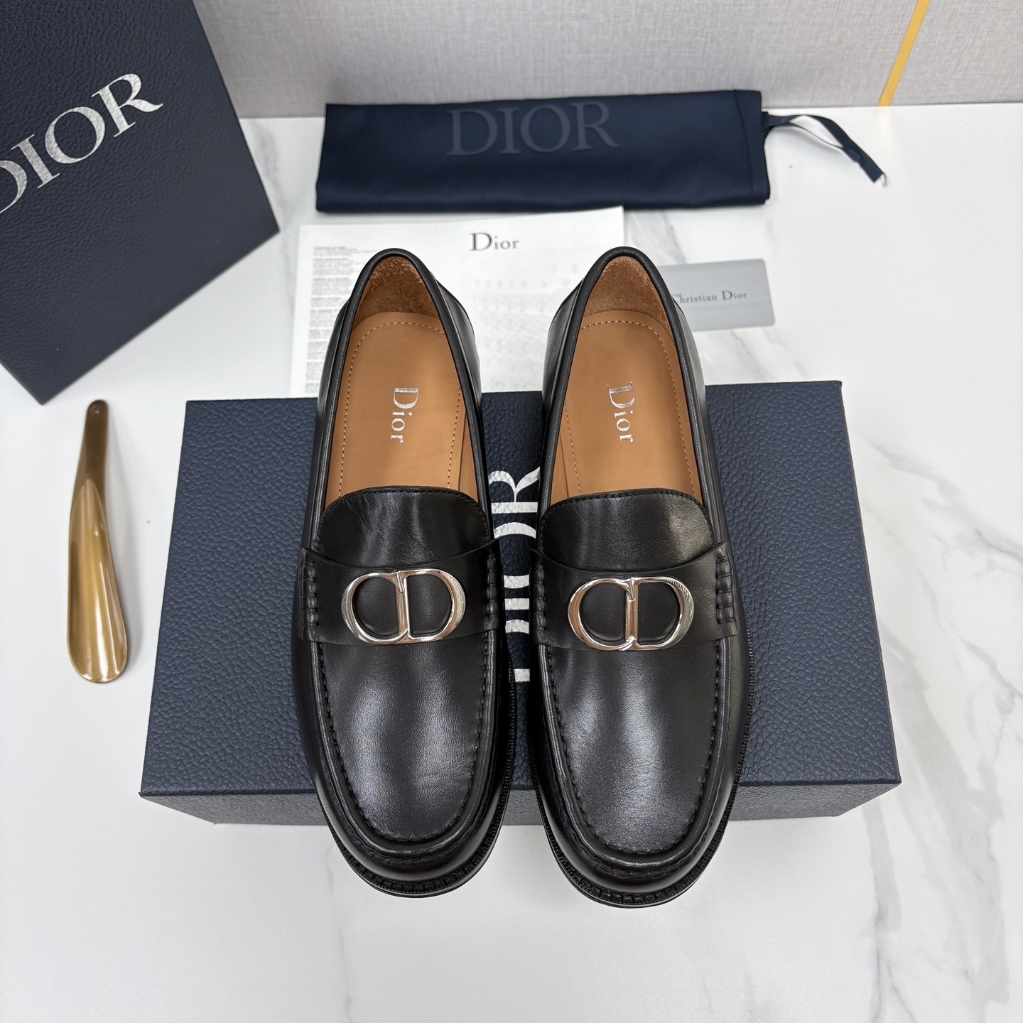💋💍 CD家新品  迪-奥  Dio*  Granville乐福鞋皮鞋  黑色光滑牛皮鞋   官方 8,400  这款乐