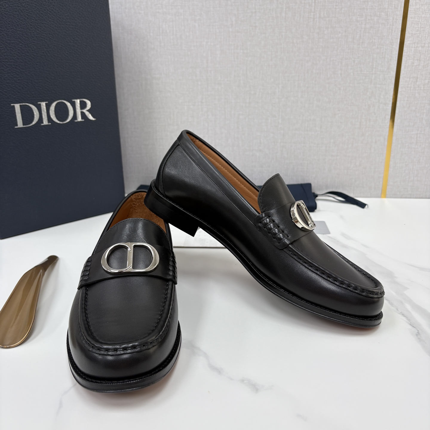 💋💍 CD家新品 迪-奥 Dio* Granville乐福鞋皮鞋 黑色光滑牛皮鞋 官方 8,400 这款乐 💋💍 CD家新品 迪-奥 Dio* Granville乐福鞋皮鞋 黑色光滑牛皮鞋 官方 8,400 这款乐