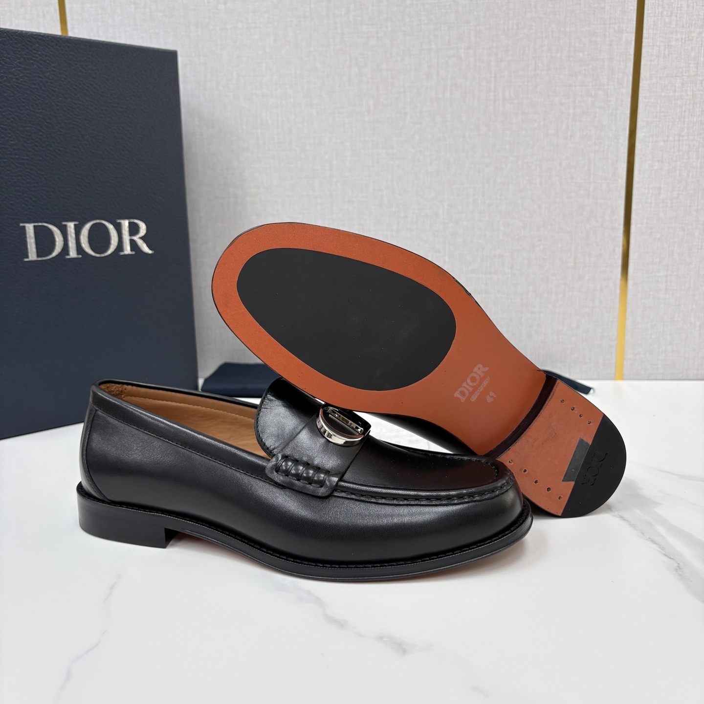 💋💍 CD家新品 迪-奥 Dio* Granville乐福鞋皮鞋 黑色光滑牛皮鞋 官方 8,400 这款乐 💋💍 CD家新品 迪-奥 Dio* Granville乐福鞋皮鞋 黑色光滑牛皮鞋 官方 8,400 这款乐