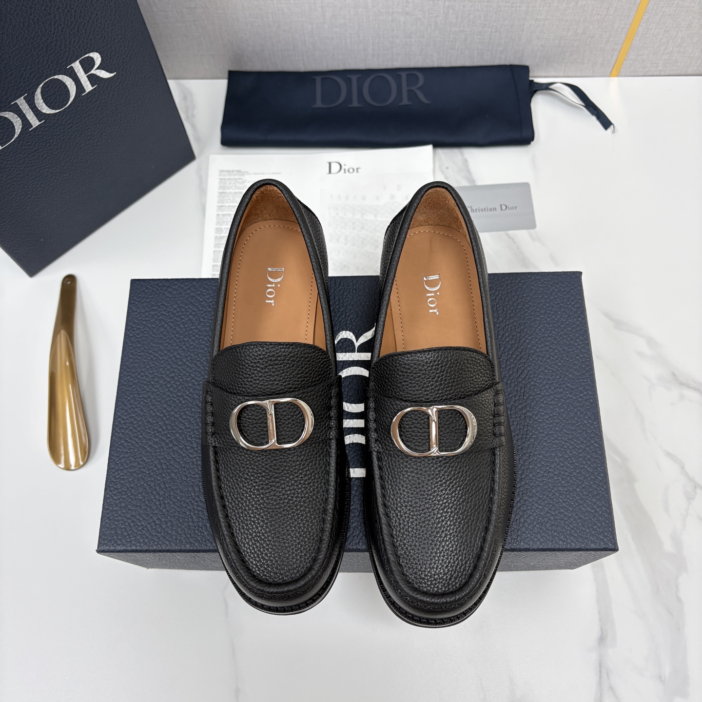 💋💍 CD家新品  迪-奥  Dio*  Granville乐福鞋皮鞋  黑色光滑牛皮鞋   官方 8,400  这款乐