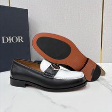 💋💍 CD家新品 迪-奥 Dio* Granville乐福鞋皮鞋 黑色光滑牛皮鞋 官方 8,400 这款乐 💋💍 CD家新品 迪-奥 Dio* Granville乐福鞋皮鞋 黑色光滑牛皮鞋 官方 8,400 这款乐