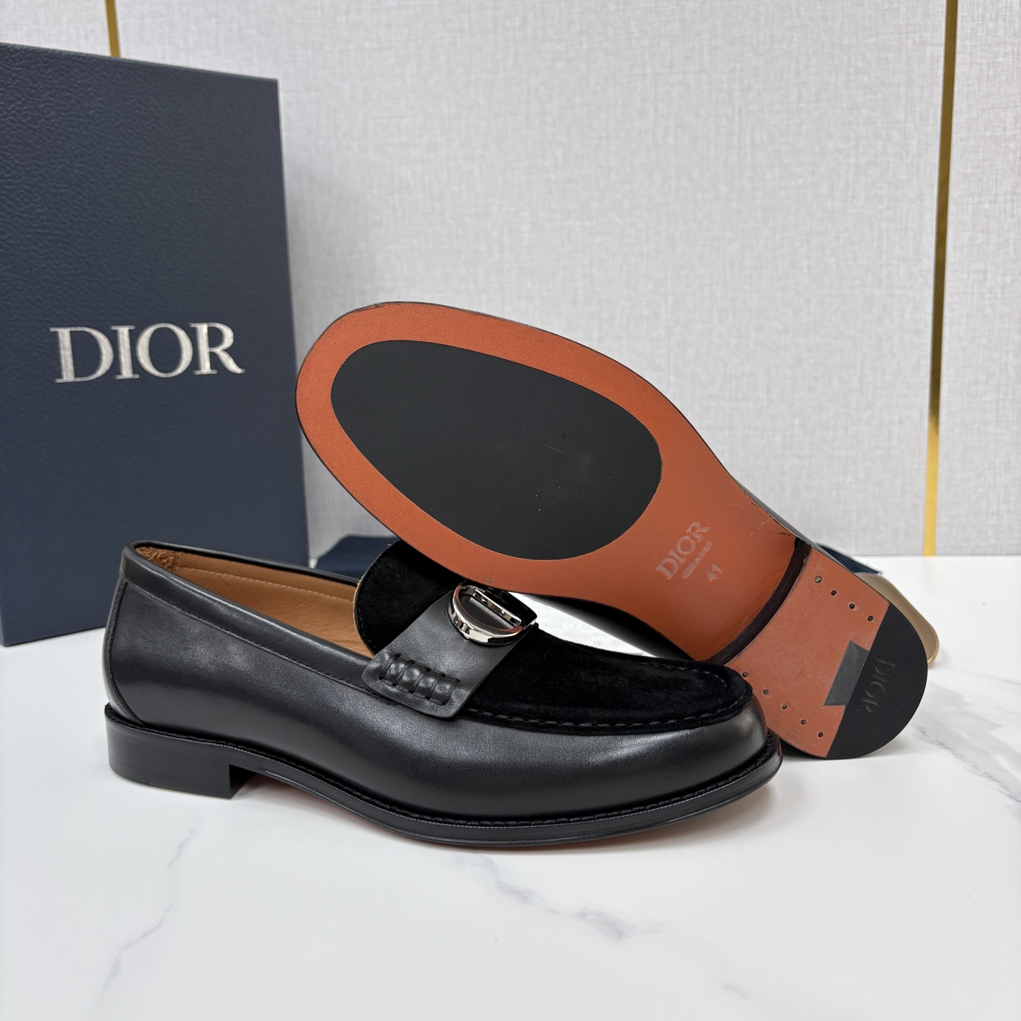 💋💍 CD家新品 迪-奥 Dio* Granville乐福鞋皮鞋 黑色光滑牛皮鞋 官方 8,400 这款乐 💋💍 CD家新品 迪-奥 Dio* Granville乐福鞋皮鞋 黑色光滑牛皮鞋 官方 8,400 这款乐
