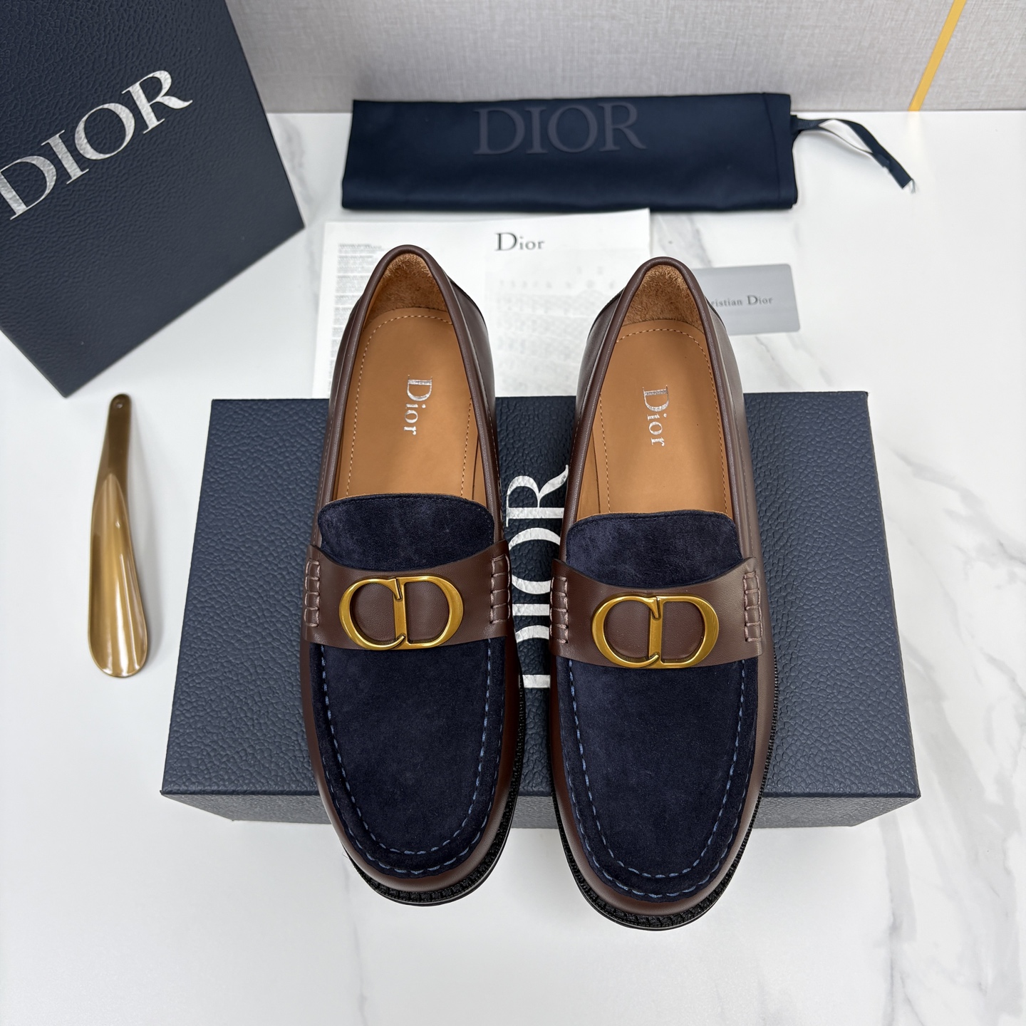 💋💍 CD家新品  迪-奥  Dio*  Granville乐福鞋皮鞋  黑色光滑牛皮鞋   官方 8,400  这款乐
