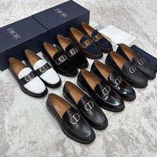 💋💍 CD家新品 迪-奥 Dio* Granville乐福鞋皮鞋 黑色光滑牛皮鞋 官方 8,400 这款乐 💋💍 CD家新品 迪-奥 Dio* Granville乐福鞋皮鞋 黑色光滑牛皮鞋 官方 8,400 这款乐