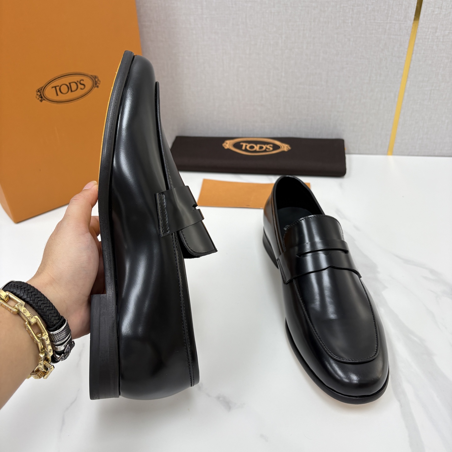 💋💍TOD*S 新品 托德-斯 皮革乐福鞋 官方 6,180 本款乐福鞋以柔软反牛皮革/牛皮/开边珠制成, 💋💍TOD*S 新品 托德-斯 皮革乐福鞋 官方 6,180 本款乐福鞋以柔软反牛皮革/牛皮/开边珠制成,