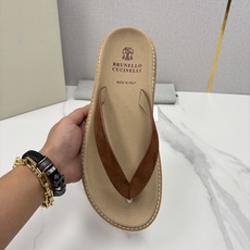 💋💍BC家 新品凉拖鞋 Brunell* Cucinell* 官方 5,700 考究的材料精美了这款夏季男士休闲街 💋💍BC家 新品凉拖鞋 Brunell* Cucinell* 官方 5,700 考究的材料精美了这款夏季男士休闲街