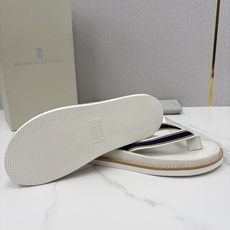 💋💍BC家 新品凉拖鞋 Brunell* Cucinell* 官方 5,700 考究的材料精美了这款夏季男士休闲街 💋💍BC家 新品凉拖鞋 Brunell* Cucinell* 官方 5,700 考究的材料精美了这款夏季男士休闲街