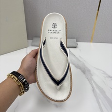 💋💍BC家 新品凉拖鞋 Brunell* Cucinell* 官方 5,700 考究的材料精美了这款夏季男士休闲街 💋💍BC家 新品凉拖鞋 Brunell* Cucinell* 官方 5,700 考究的材料精美了这款夏季男士休闲街