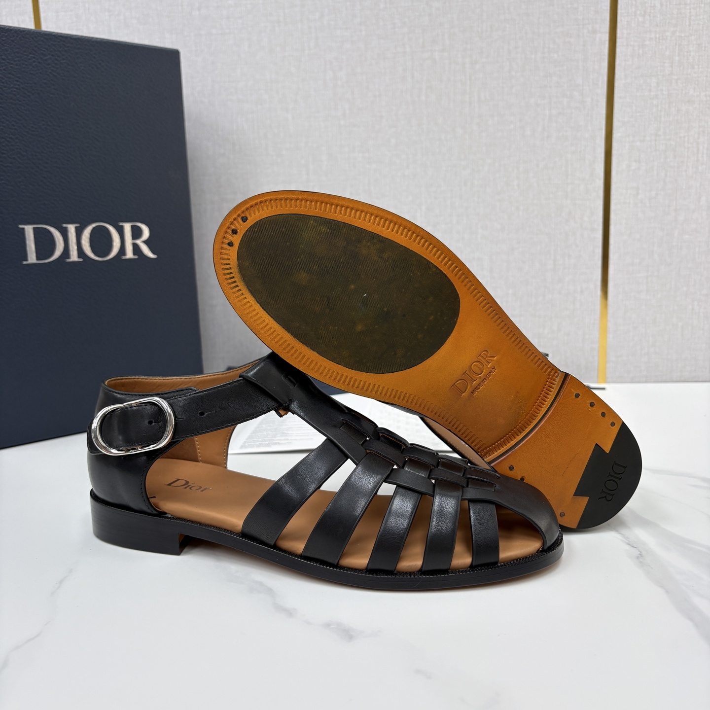 💋💍CD家新品 迪-奥 Dio*r 经典编织罗马渔夫凉鞋|复古轻奢四季百搭款 采用多道进口牛皮革手工交叉编织, 💋💍CD家新品 迪-奥 Dio*r 经典编织罗马渔夫凉鞋|复古轻奢四季百搭款 采用多道进口牛皮革手工交叉编织,