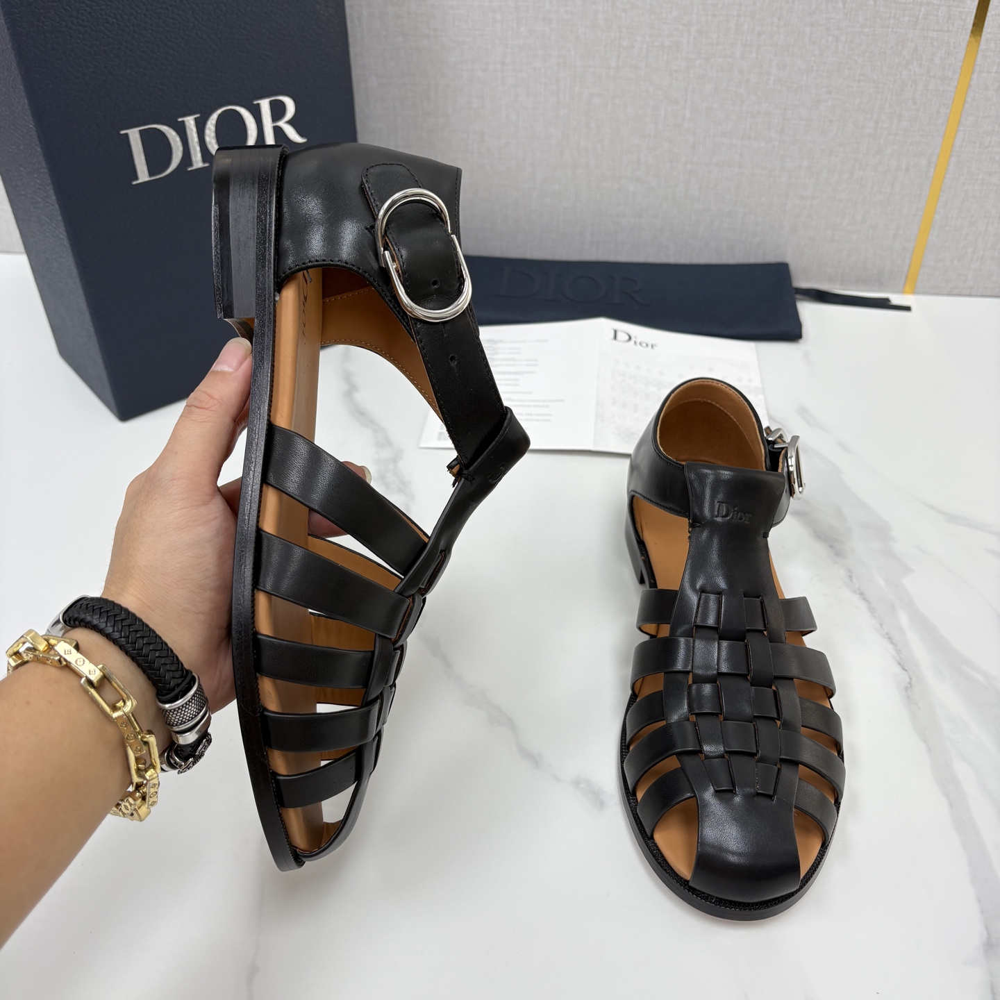 💋💍CD家新品 迪-奥 Dio*r 经典编织罗马渔夫凉鞋|复古轻奢四季百搭款 采用多道进口牛皮革手工交叉编织, 💋💍CD家新品 迪-奥 Dio*r 经典编织罗马渔夫凉鞋|复古轻奢四季百搭款 采用多道进口牛皮革手工交叉编织,
