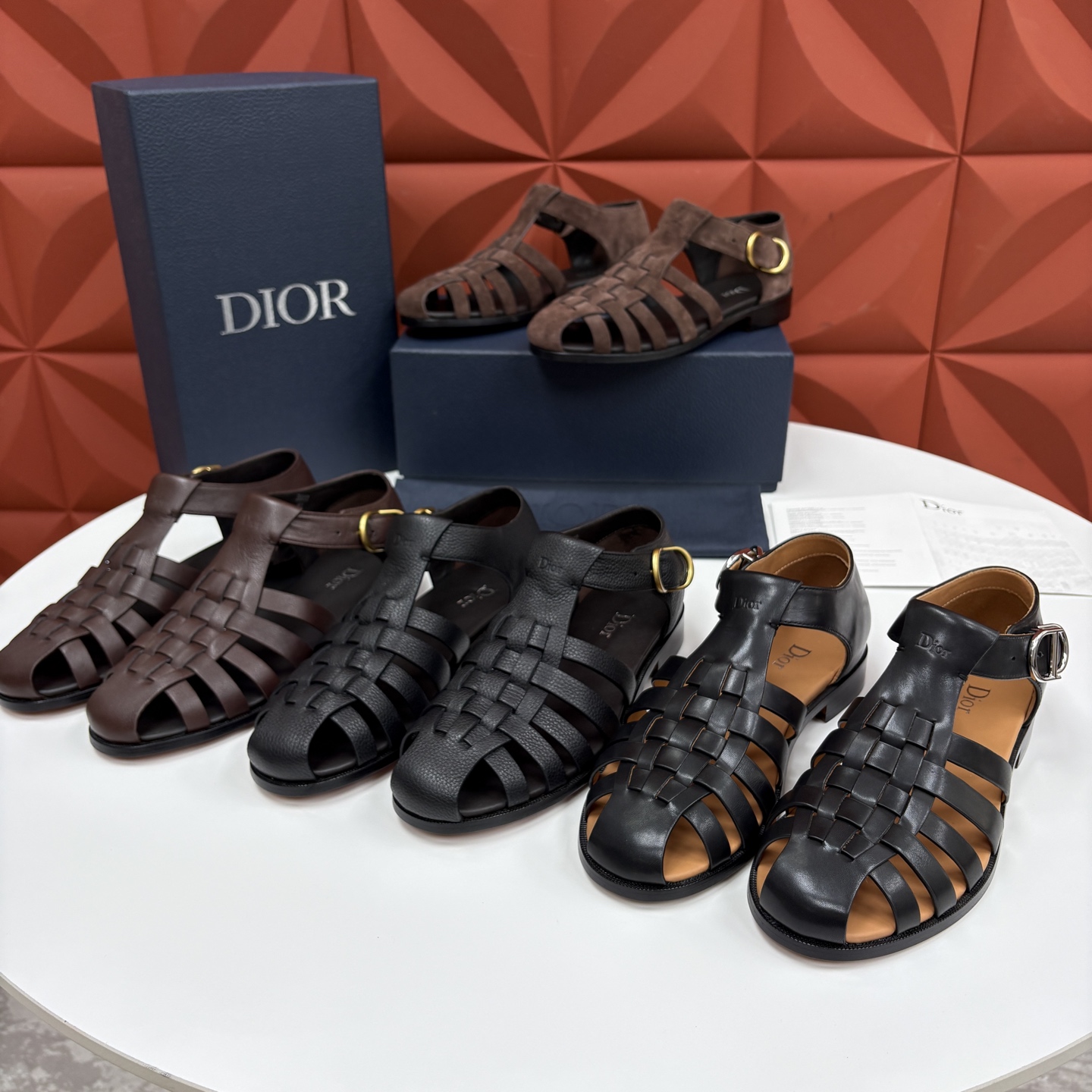 💋💍CD家新品 迪-奥 Dio*r 经典编织罗马渔夫凉鞋|复古轻奢四季百搭款 采用多道进口牛皮革手工交叉编织, 💋💍CD家新品 迪-奥 Dio*r 经典编织罗马渔夫凉鞋|复古轻奢四季百搭款 采用多道进口牛皮革手工交叉编织,