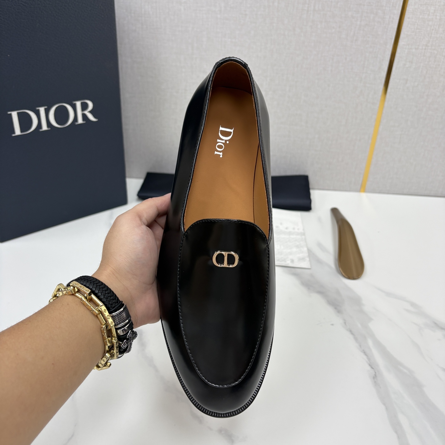 💋💍CD家新品 DIO* TIMELESS 乐福鞋皮鞋 官方 8,600 这款乐福鞋体现经典的优雅气质。采 💋💍CD家新品 DIO* TIMELESS 乐福鞋皮鞋 官方 8,600 这款乐福鞋体现经典的优雅气质。采