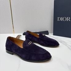 💋💍CD家新品 DIO* TIMELESS 乐福鞋皮鞋 官方 8,600 这款乐福鞋体现经典的优雅气质。采 💋💍CD家新品 DIO* TIMELESS 乐福鞋皮鞋 官方 8,600 这款乐福鞋体现经典的优雅气质。采