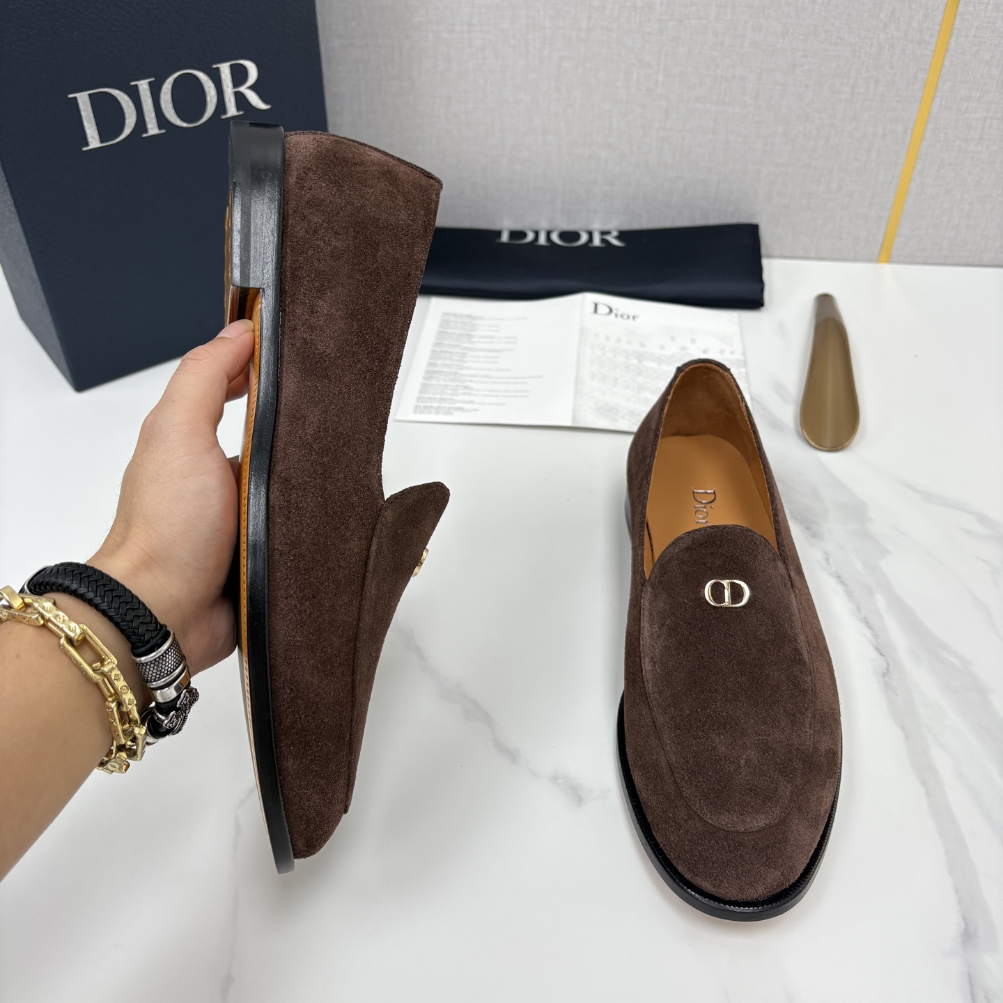 💋💍CD家新品 DIO* TIMELESS 乐福鞋皮鞋 官方 8,600 这款乐福鞋体现经典的优雅气质。采 💋💍CD家新品 DIO* TIMELESS 乐福鞋皮鞋 官方 8,600 这款乐福鞋体现经典的优雅气质。采