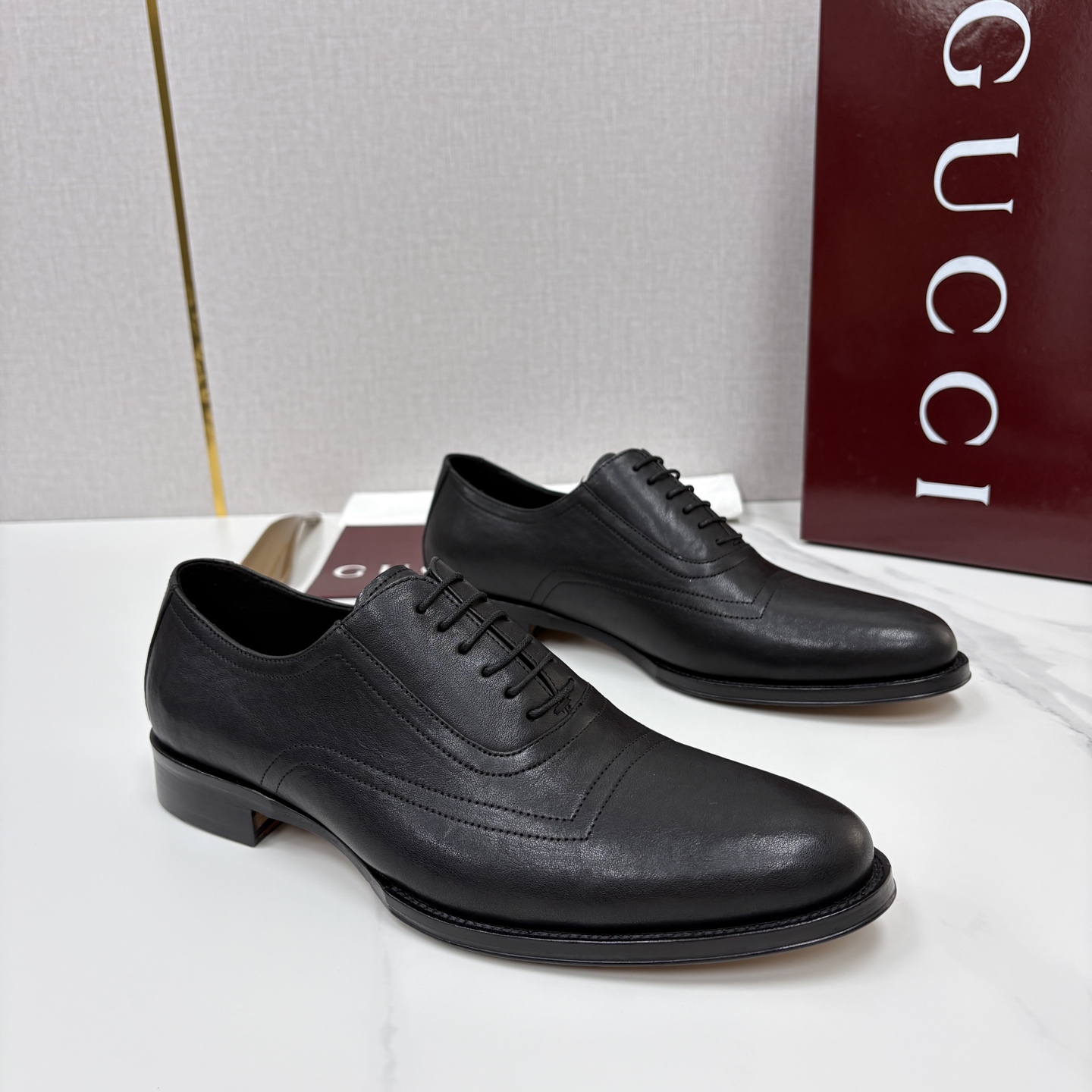 💋💍G家 GUCC* 古-驰 新品男士正装鞋皮鞋 德比鞋鞋型,是优雅与实用的平衡之选。选用细腻有光泽的进口牛皮/ 💋💍G家 GUCC* 古-驰 新品男士正装鞋皮鞋 德比鞋鞋型,是优雅与实用的平衡之选。选用细腻有光泽的进口牛皮/