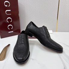 💋💍G家 GUCC* 古-驰 新品男士正装鞋皮鞋 德比鞋鞋型,是优雅与实用的平衡之选。选用细腻有光泽的进口牛皮/ 💋💍G家 GUCC* 古-驰 新品男士正装鞋皮鞋 德比鞋鞋型,是优雅与实用的平衡之选。选用细腻有光泽的进口牛皮/