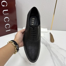 💋💍G家 GUCC* 古-驰 新品男士正装鞋皮鞋 德比鞋鞋型,是优雅与实用的平衡之选。选用细腻有光泽的进口牛皮/ 💋💍G家 GUCC* 古-驰 新品男士正装鞋皮鞋 德比鞋鞋型,是优雅与实用的平衡之选。选用细腻有光泽的进口牛皮/