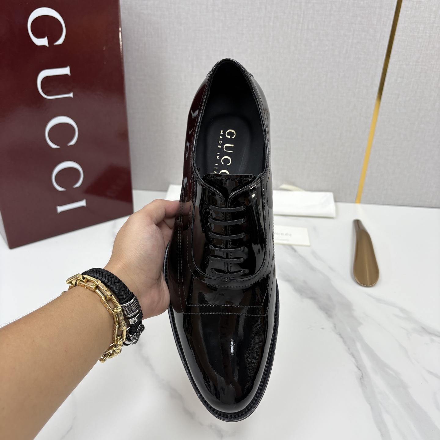 💋💍G家 GUCC* 古-驰 新品男士正装鞋皮鞋 德比鞋鞋型,是优雅与实用的平衡之选。选用细腻有光泽的进口牛皮/ 💋💍G家 GUCC* 古-驰 新品男士正装鞋皮鞋 德比鞋鞋型,是优雅与实用的平衡之选。选用细腻有光泽的进口牛皮/
