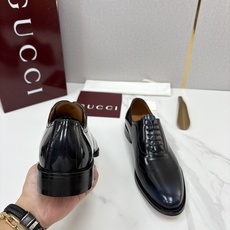 💋💍G家 GUCC* 古-驰 新品男士正装鞋皮鞋 德比鞋鞋型,是优雅与实用的平衡之选。选用细腻有光泽的进口牛皮/ 💋💍G家 GUCC* 古-驰 新品男士正装鞋皮鞋 德比鞋鞋型,是优雅与实用的平衡之选。选用细腻有光泽的进口牛皮/