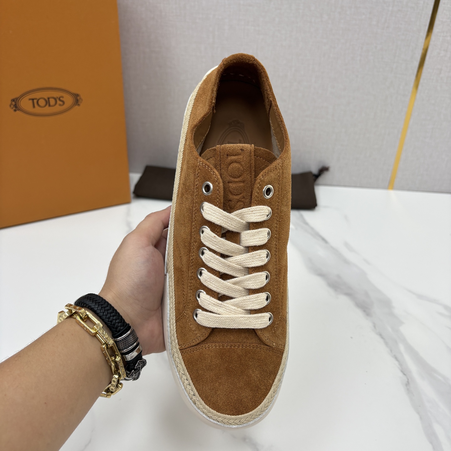 💋💍Tod* 托德~斯 新品运动板鞋 官方 6,310 鞋面采用经典硫化款式板鞋设计,侧面搭配叠加梯式牛皮/ 💋💍Tod* 托德~斯 新品运动板鞋 官方 6,310 鞋面采用经典硫化款式板鞋设计,侧面搭配叠加梯式牛皮/