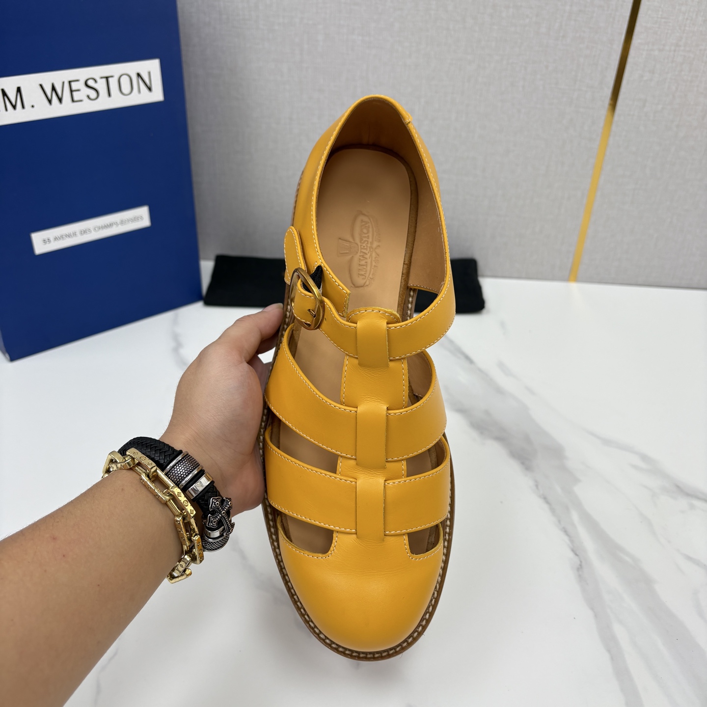 💋💍J.M.WESTO*   威士顿  复古罗马包头凉鞋   法式高端手工皮鞋标杆品牌，坚持传承法式匠心制鞋工艺，兼顾优