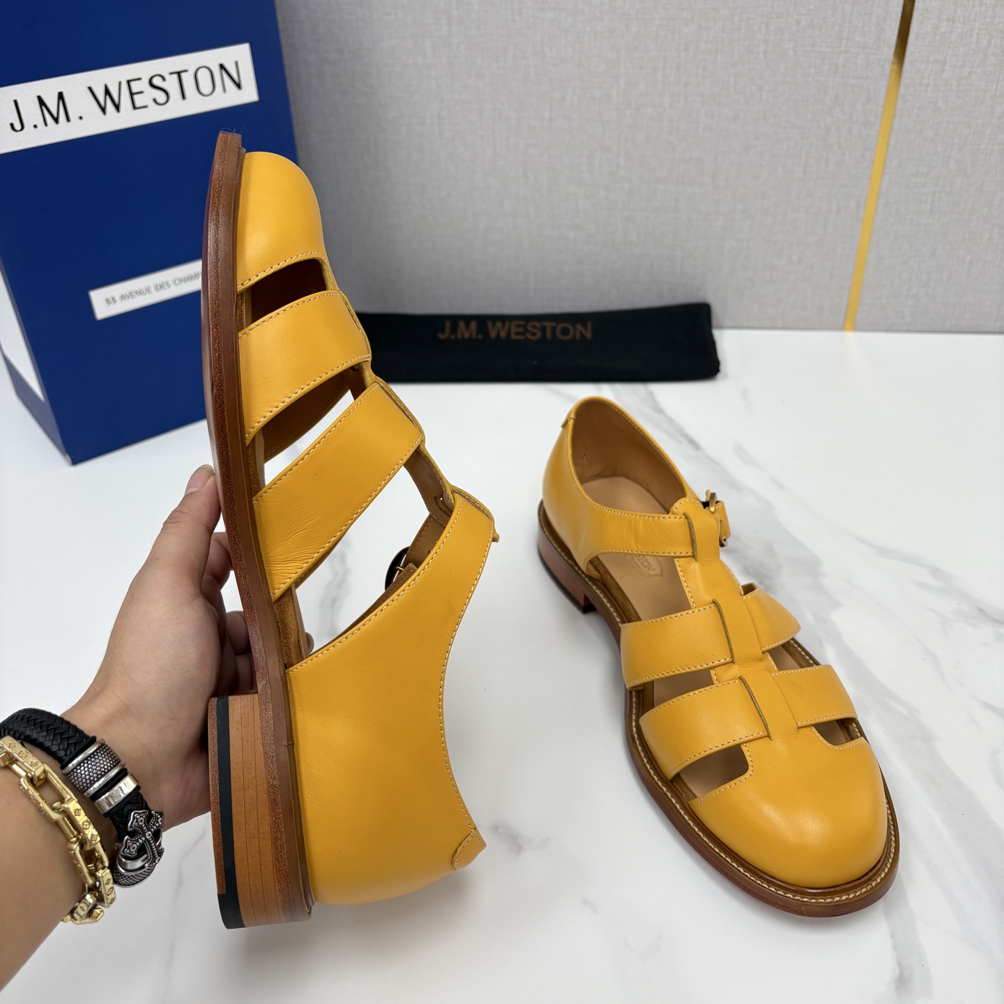 💋💍J.M.WESTO*   威士顿  复古罗马包头凉鞋   法式高端手工皮鞋标杆品牌，坚持传承法式匠心制鞋工艺，兼顾优