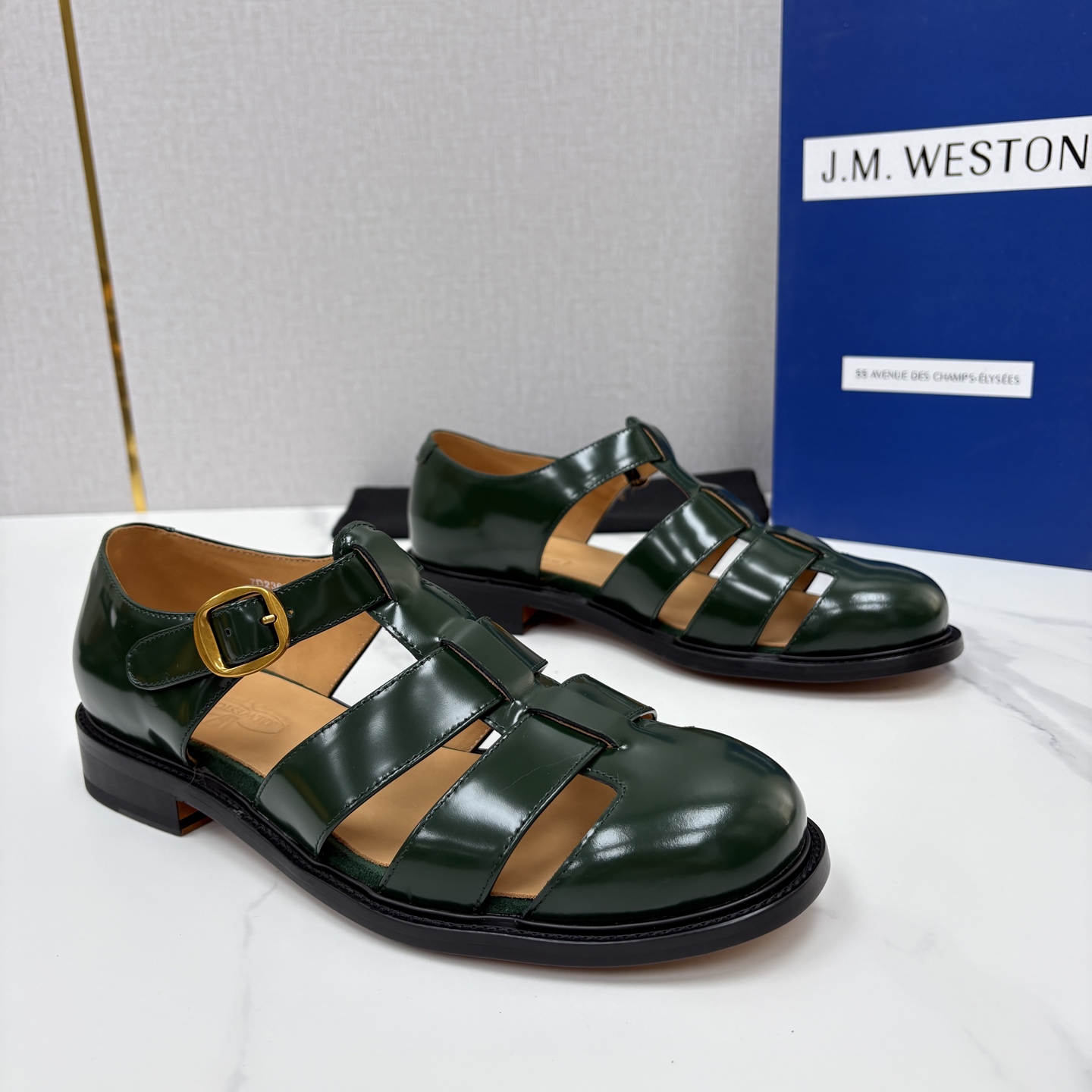 💋💍J.M.WESTO* 威士顿 复古罗马包头凉鞋 法式高端手工皮鞋标杆品牌,坚持传承法式匠心制鞋工艺,兼顾优 💋💍J.M.WESTO* 威士顿 复古罗马包头凉鞋 法式高端手工皮鞋标杆品牌,坚持传承法式匠心制鞋工艺,兼顾优