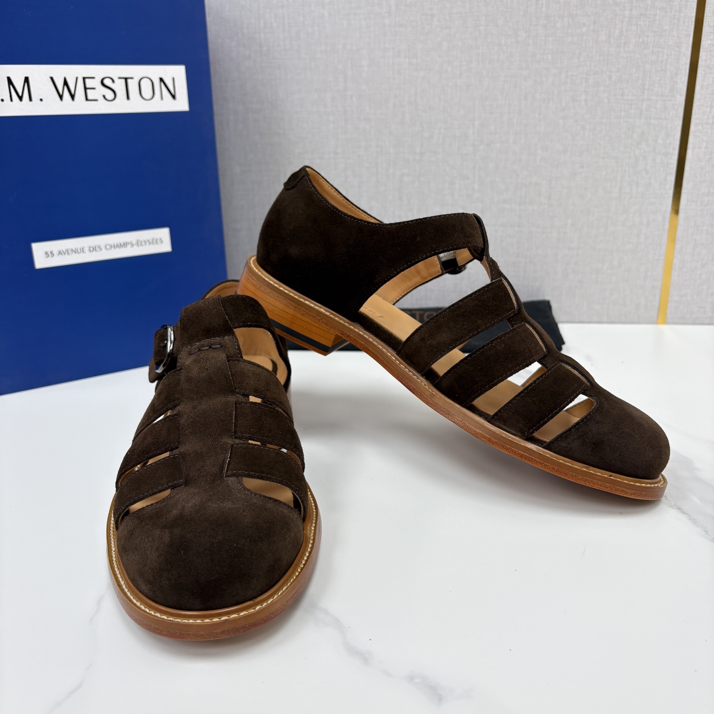 💋💍J.M.WESTO*   威士顿  复古罗马包头凉鞋   法式高端手工皮鞋标杆品牌，坚持传承法式匠心制鞋工艺，兼顾优
