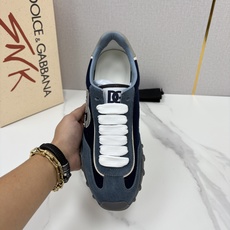 💋💍DG 家新品 Dolce &Gabban* 杜嘉~班纳 多材质拼接休闲运动阿甘鞋 运动与现代感兼具的运 💋💍DG 家新品 Dolce &Gabban* 杜嘉~班纳 多材质拼接休闲运动阿甘鞋 运动与现代感兼具的运