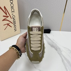 💋💍DG 家新品 Dolce &Gabban* 杜嘉~班纳 多材质拼接休闲运动阿甘鞋 运动与现代感兼具的运 💋💍DG 家新品 Dolce &Gabban* 杜嘉~班纳 多材质拼接休闲运动阿甘鞋 运动与现代感兼具的运