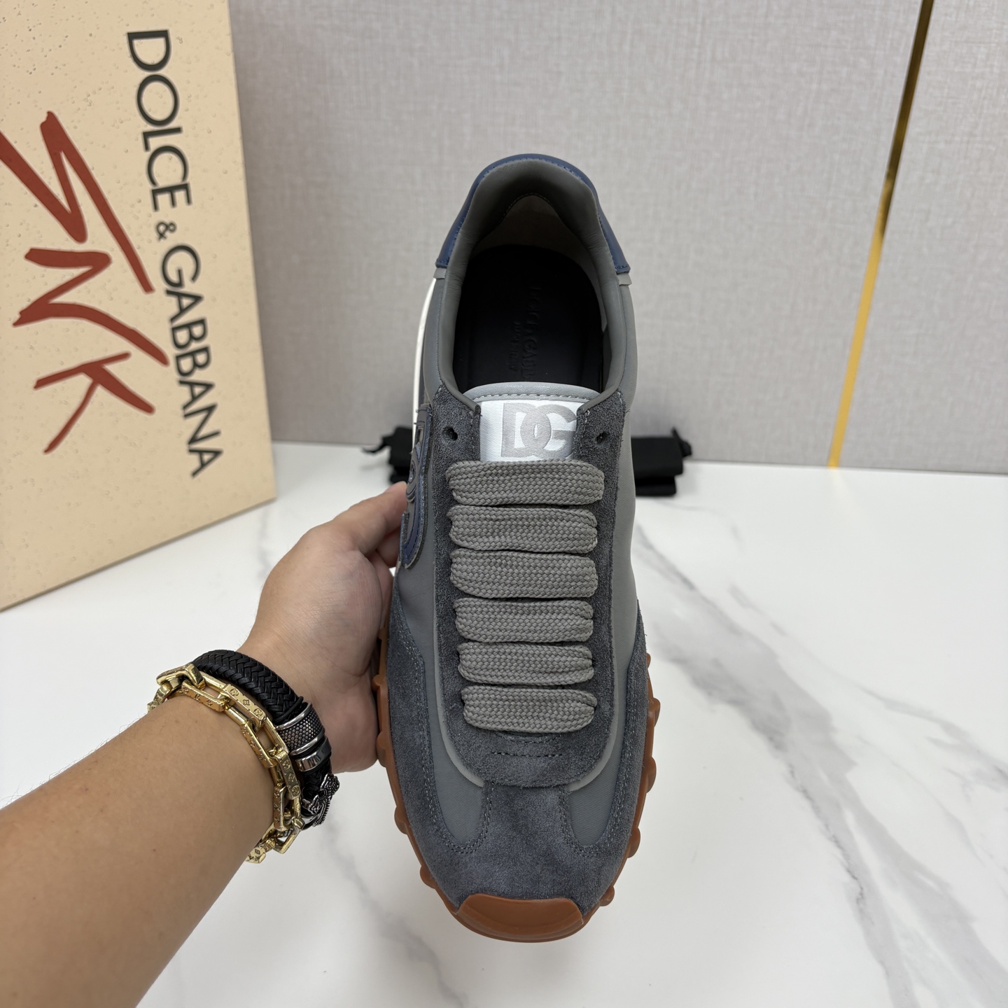💋💍DG 家新品 Dolce &Gabban* 杜嘉~班纳 多材质拼接休闲运动阿甘鞋 运动与现代感兼具的运 💋💍DG 家新品 Dolce &Gabban* 杜嘉~班纳 多材质拼接休闲运动阿甘鞋 运动与现代感兼具的运