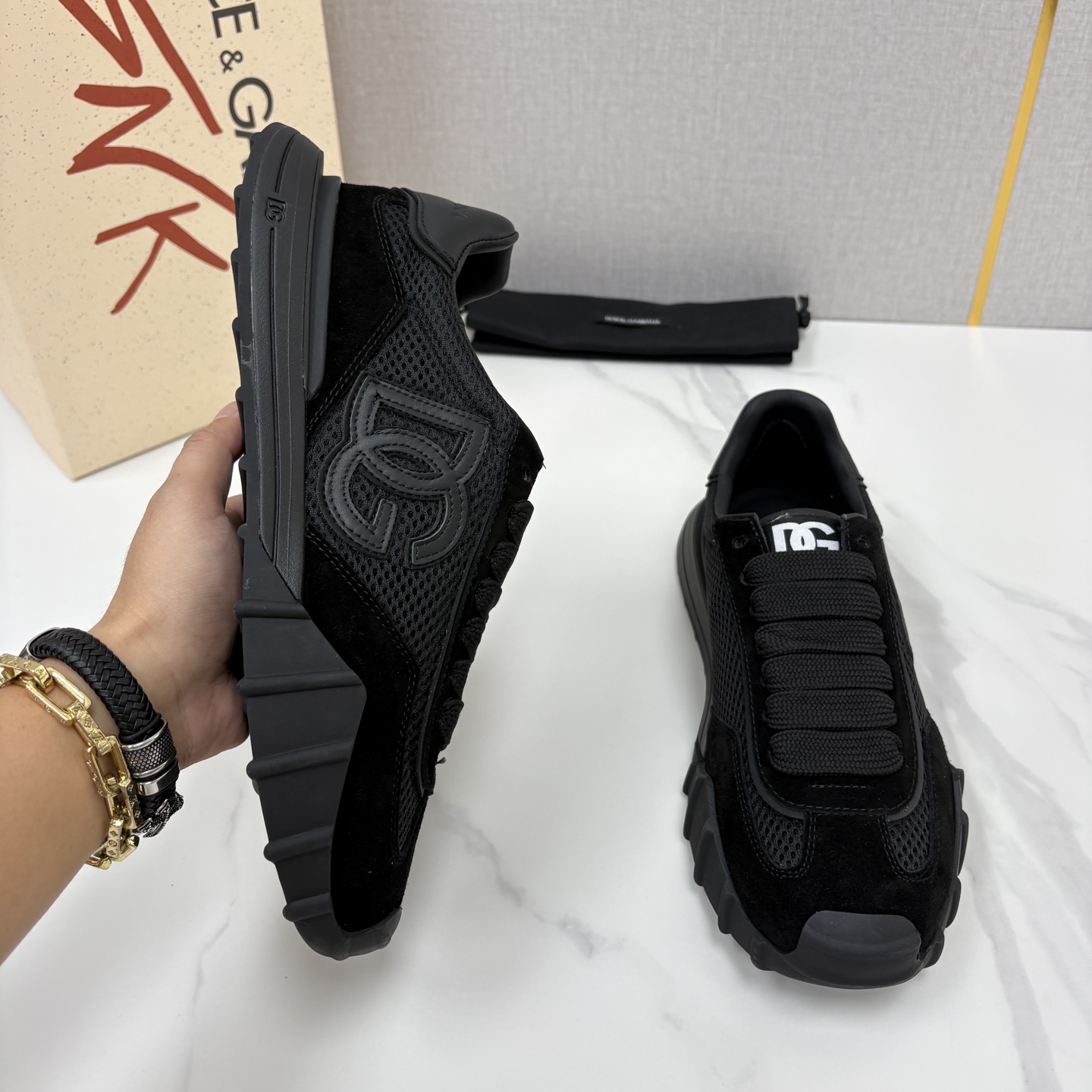 💋💍DG 家新品   Dolce &Gabban*  杜嘉～班纳  多材质拼接休闲运动阿甘鞋    运动与现代感兼具的运