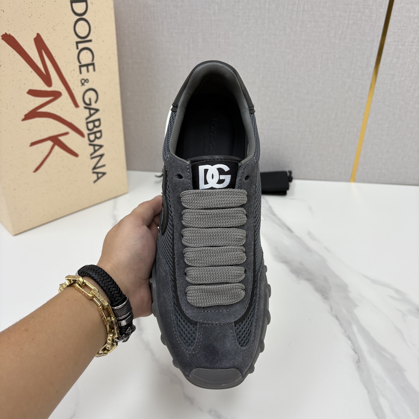💋💍DG 家新品 Dolce &Gabban* 杜嘉~班纳 多材质拼接休闲运动阿甘鞋 运动与现代感兼具的运 💋💍DG 家新品 Dolce &Gabban* 杜嘉~班纳 多材质拼接休闲运动阿甘鞋 运动与现代感兼具的运