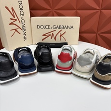 💋💍DG 家新品 Dolce &Gabban* 杜嘉~班纳 多材质拼接休闲运动阿甘鞋 运动与现代感兼具的运 💋💍DG 家新品 Dolce &Gabban* 杜嘉~班纳 多材质拼接休闲运动阿甘鞋 运动与现代感兼具的运