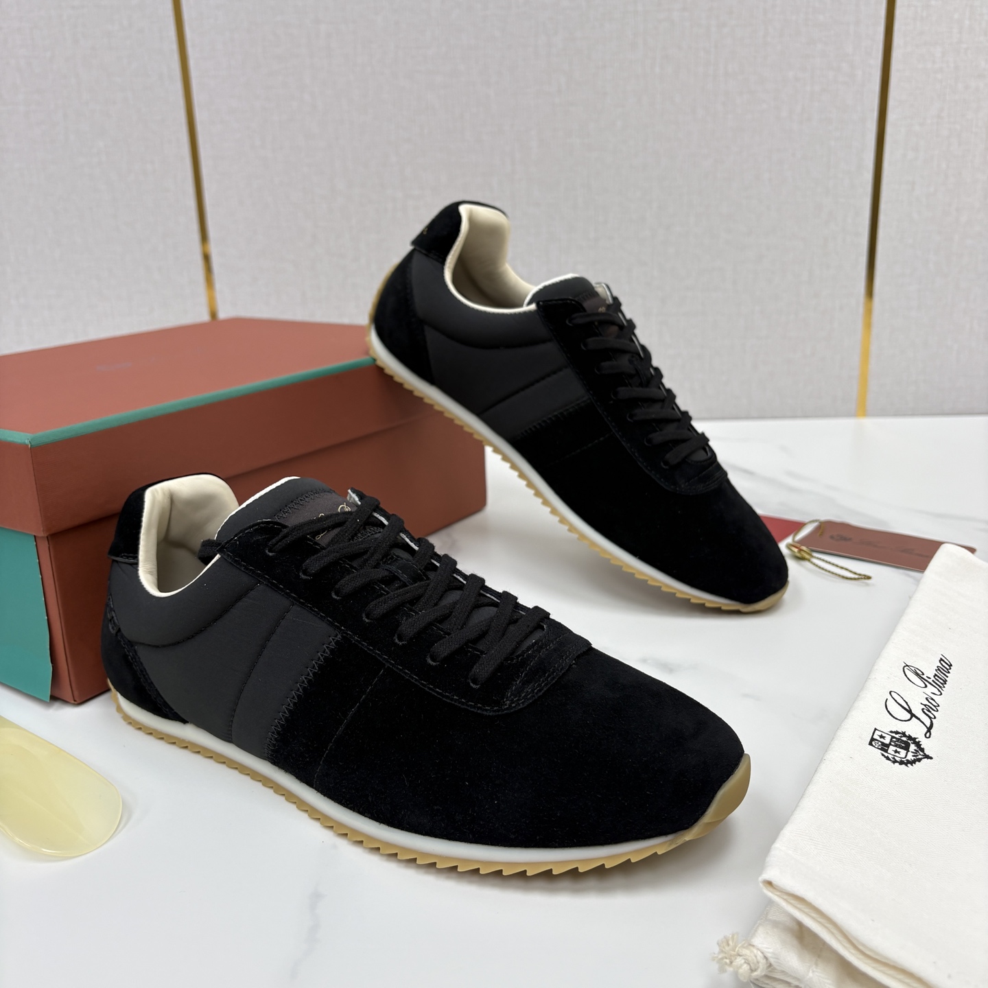 💋💍LP 家新品   Loro Pian*   诺悠*翩雅   Fast Walk 男士绒面牛皮拼接休闲运动鞋   官方