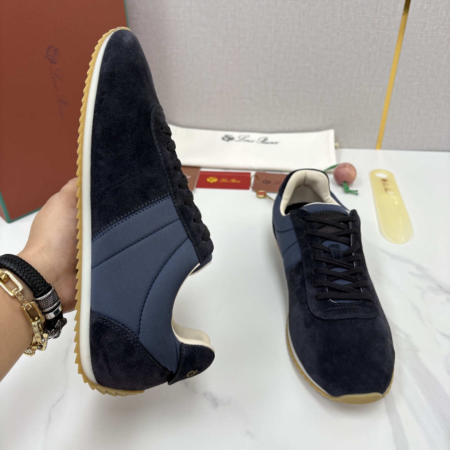 💋💍LP 家新品 Loro Pian* 诺悠*翩雅 Fast Walk 男士绒面牛皮拼接休闲运动鞋 官方 💋💍LP 家新品 Loro Pian* 诺悠*翩雅 Fast Walk 男士绒面牛皮拼接休闲运动鞋 官方