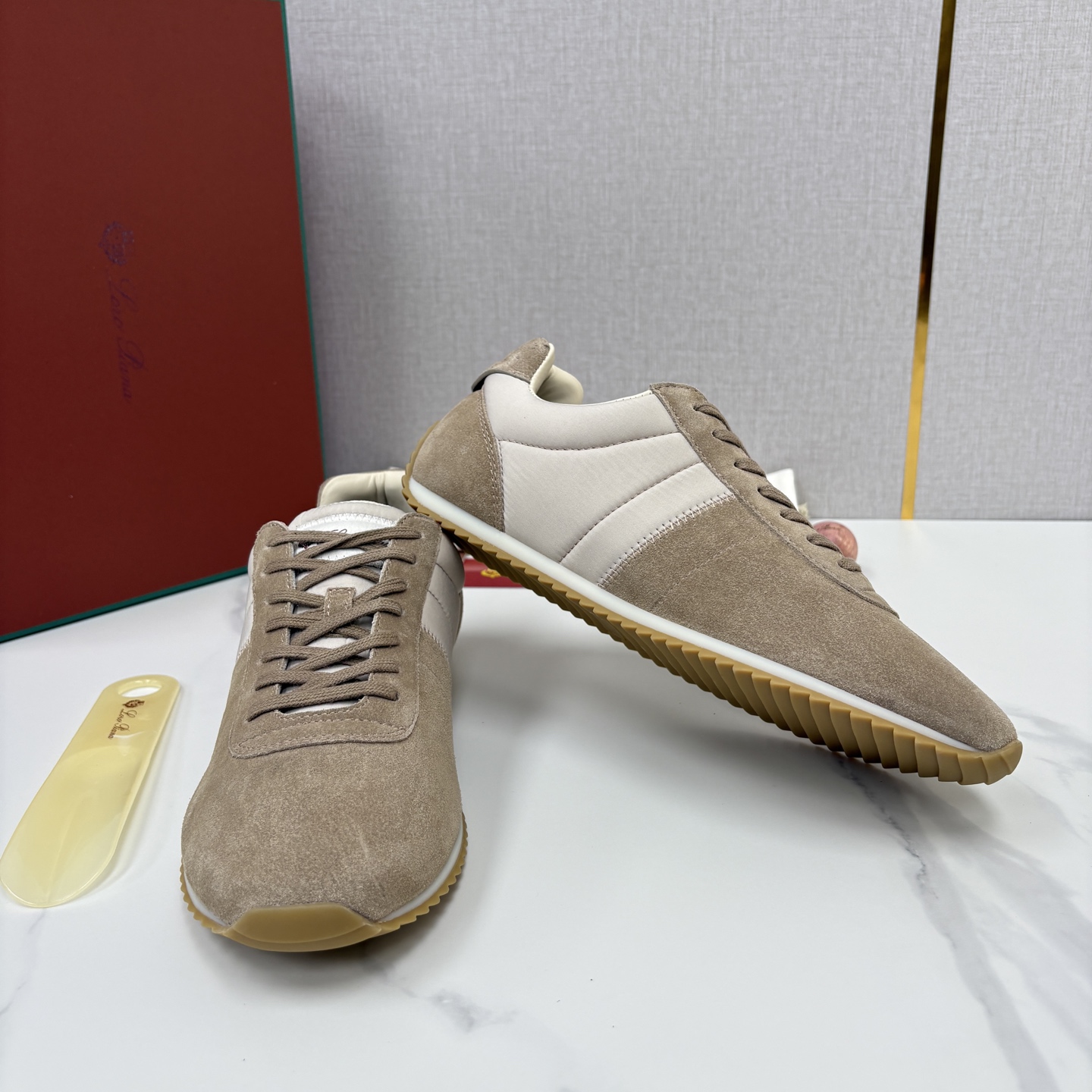 💋💍LP 家新品   Loro Pian*   诺悠*翩雅   Fast Walk 男士绒面牛皮拼接休闲运动鞋   官方
