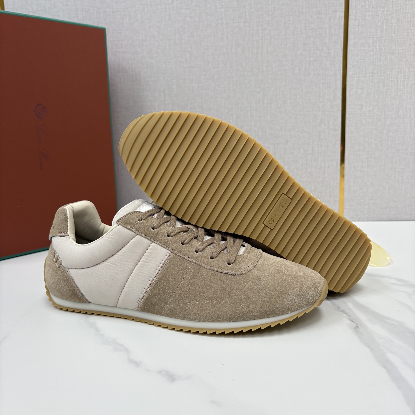 💋💍LP 家新品   Loro Pian*   诺悠*翩雅   Fast Walk 男士绒面牛皮拼接休闲运动鞋   官方