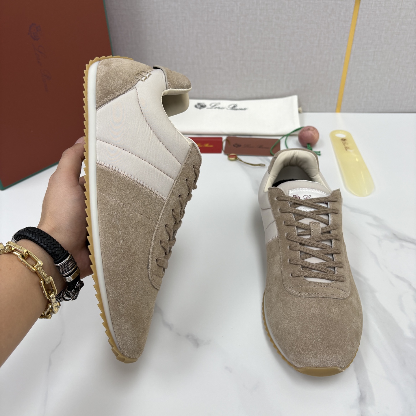 💋💍LP 家新品   Loro Pian*   诺悠*翩雅   Fast Walk 男士绒面牛皮拼接休闲运动鞋   官方