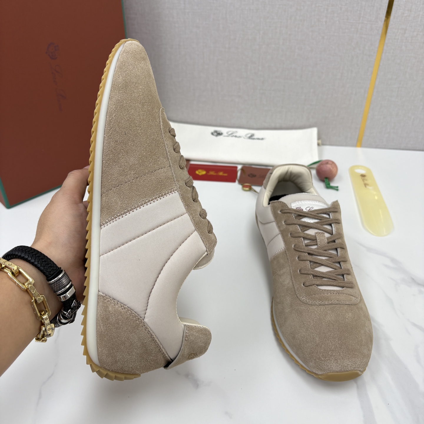 💋💍LP 家新品   Loro Pian*   诺悠*翩雅   Fast Walk 男士绒面牛皮拼接休闲运动鞋   官方