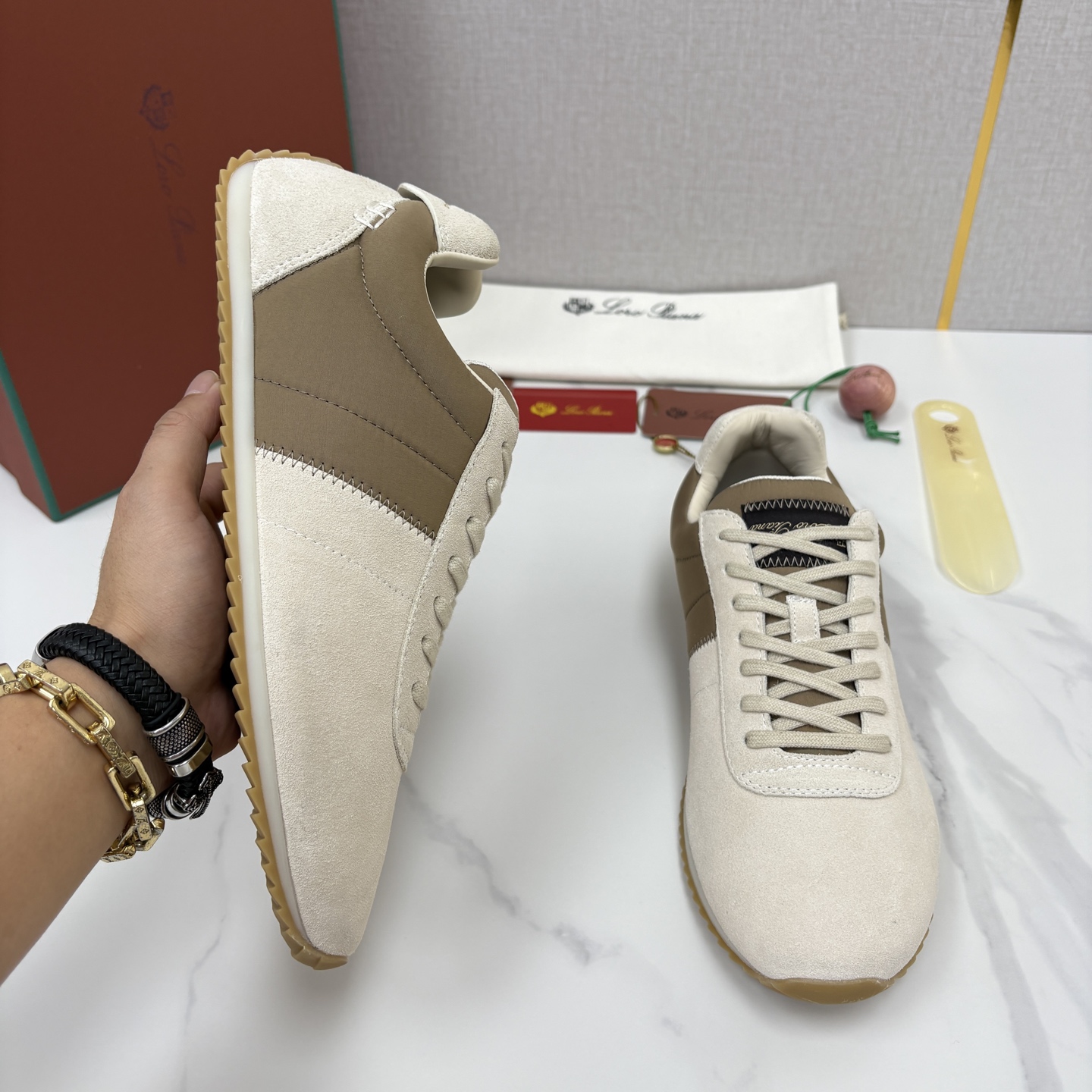💋💍LP 家新品   Loro Pian*   诺悠*翩雅   Fast Walk 男士绒面牛皮拼接休闲运动鞋   官方