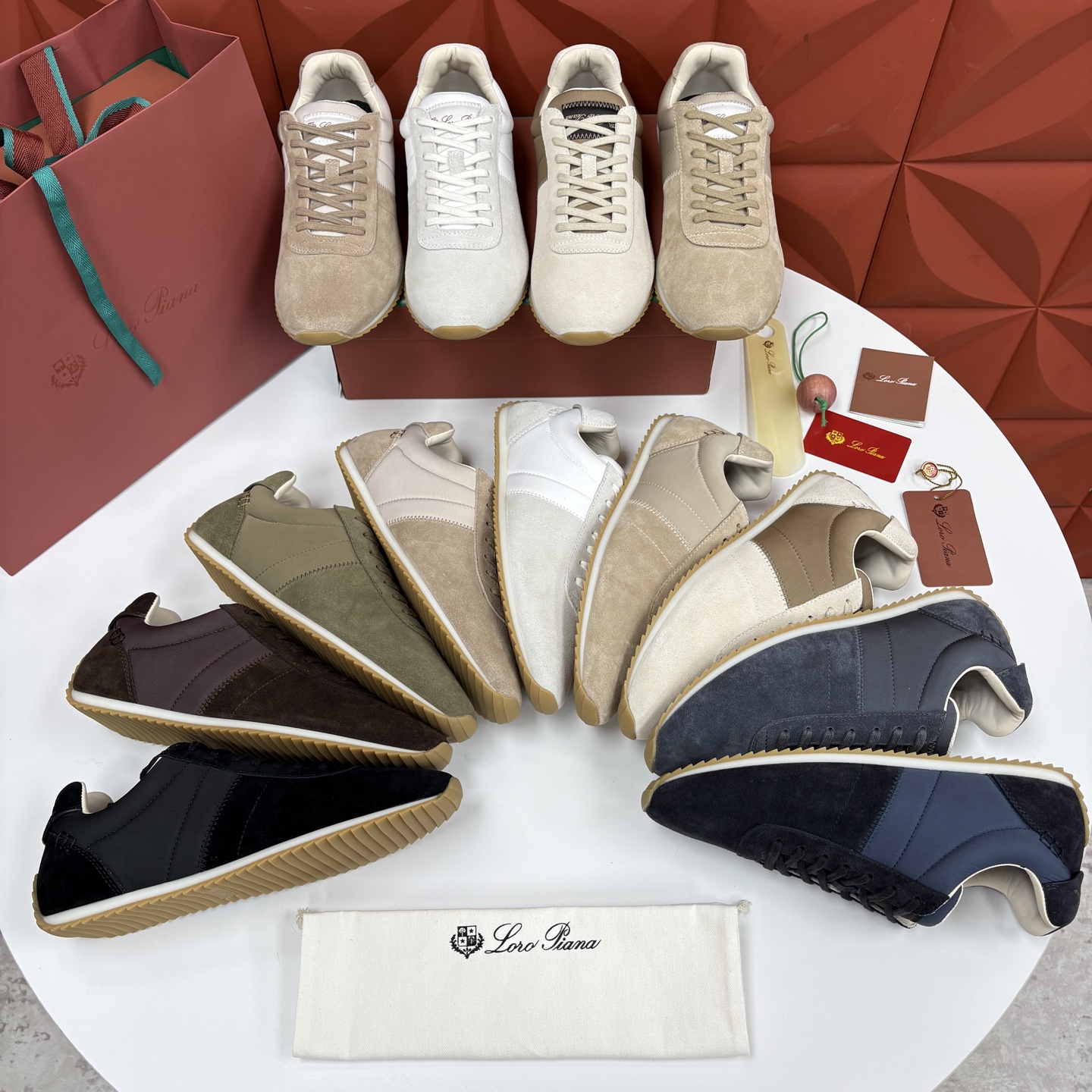 💋💍LP 家新品 Loro Pian* 诺悠*翩雅 Fast Walk 男士绒面牛皮拼接休闲运动鞋 官方 💋💍LP 家新品 Loro Pian* 诺悠*翩雅 Fast Walk 男士绒面牛皮拼接休闲运动鞋 官方