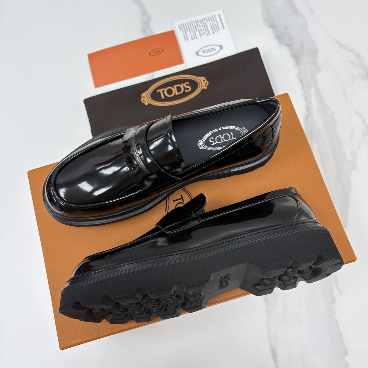 💋💍 TOD*S 托德-斯 新品皮革厚底乐福鞋 官方 6.300 本款乐福鞋以雅致的开边珠亮皮革/进口Nap 💋💍 TOD*S 托德-斯 新品皮革厚底乐福鞋 官方 6.300 本款乐福鞋以雅致的开边珠亮皮革/进口Nap
