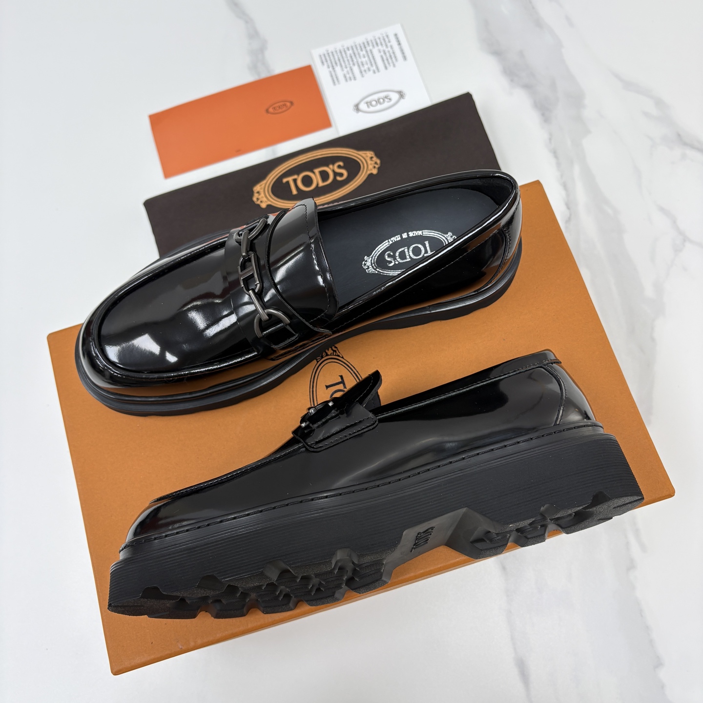 💋💍 TOD*S 托德-斯 新品皮革厚底乐福鞋 官方 6.300 本款乐福鞋以雅致的开边珠亮皮革/进口Nap 💋💍 TOD*S 托德-斯 新品皮革厚底乐福鞋 官方 6.300 本款乐福鞋以雅致的开边珠亮皮革/进口Nap