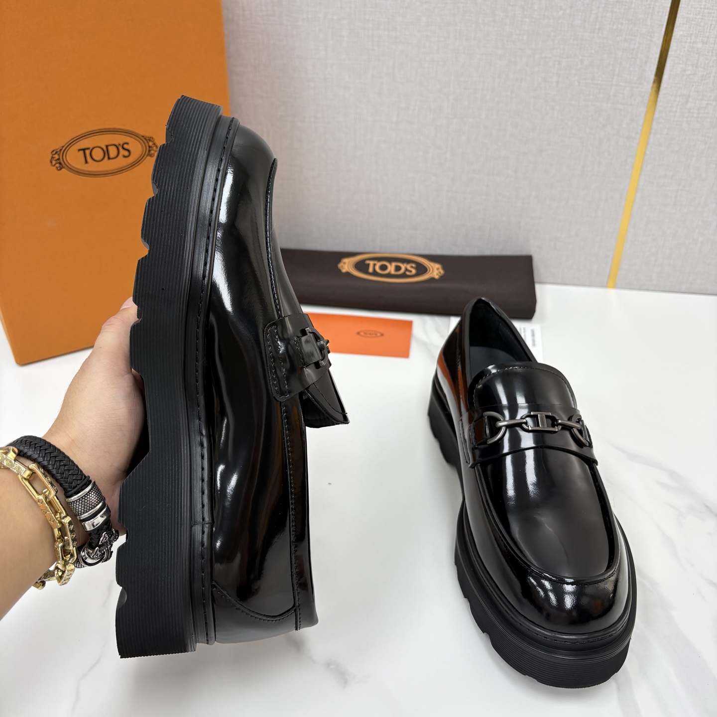 💋💍 TOD*S 托德-斯 新品皮革厚底乐福鞋 官方 6.300 本款乐福鞋以雅致的开边珠亮皮革/进口Nap 💋💍 TOD*S 托德-斯 新品皮革厚底乐福鞋 官方 6.300 本款乐福鞋以雅致的开边珠亮皮革/进口Nap