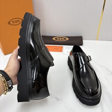 💋💍 TOD*S 托德-斯 新品皮革厚底僧侣德比鞋 官方 6.300 本款乐福鞋以雅致的开边珠亮皮革/进口N 💋💍 TOD*S 托德-斯 新品皮革厚底僧侣德比鞋 官方 6.300 本款乐福鞋以雅致的开边珠亮皮革/进口N