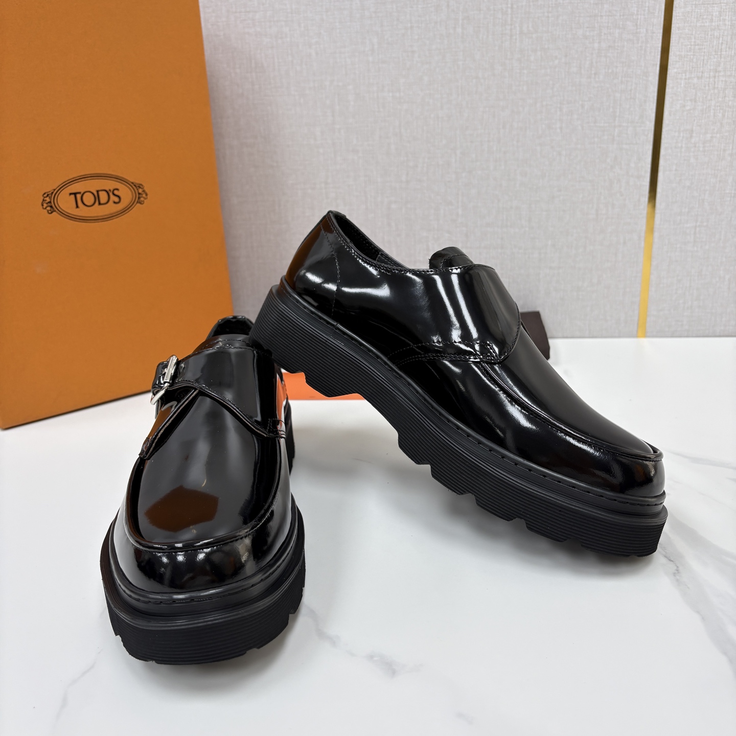 💋💍 TOD*S 托德-斯 新品皮革厚底僧侣德比鞋 官方 6.300 本款乐福鞋以雅致的开边珠亮皮革/进口N 💋💍 TOD*S 托德-斯 新品皮革厚底僧侣德比鞋 官方 6.300 本款乐福鞋以雅致的开边珠亮皮革/进口N